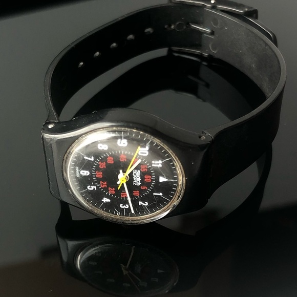 Vintage Swatch Watch Black & White